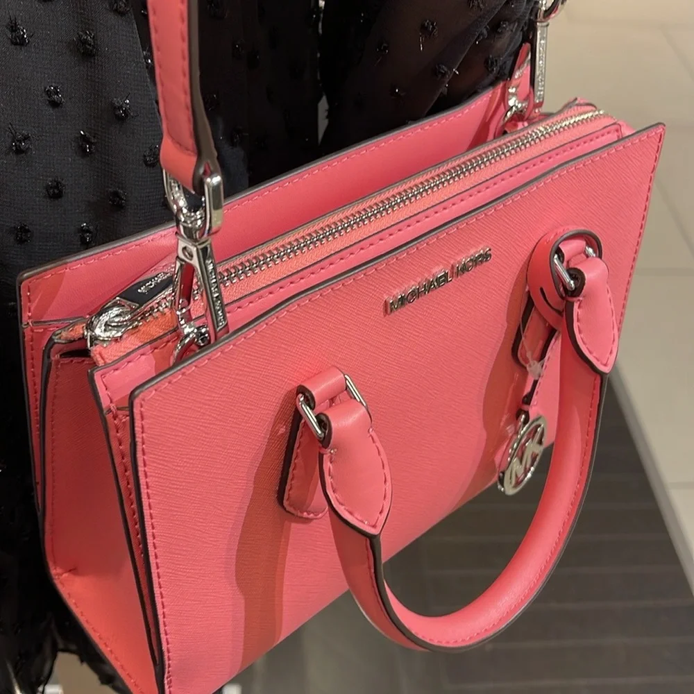 MICHAEL KORS
Sheila Small Faux Saffiano Leather Satchel
Tea Rose 
NWT - Picture 2 of 16